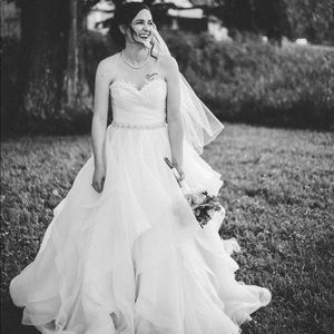 Meet your Posher, Olivia